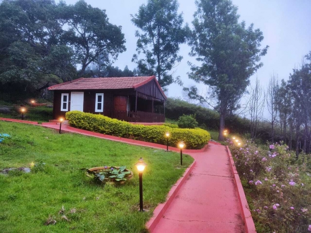Honeymoon Rooms in Ooty at Pandora Hill Resort: A Romantic Escape